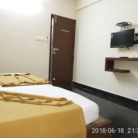 Sapphire Stay Μπανγκαλόρ Εξωτερικό φωτογραφία